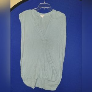Gap light blue top